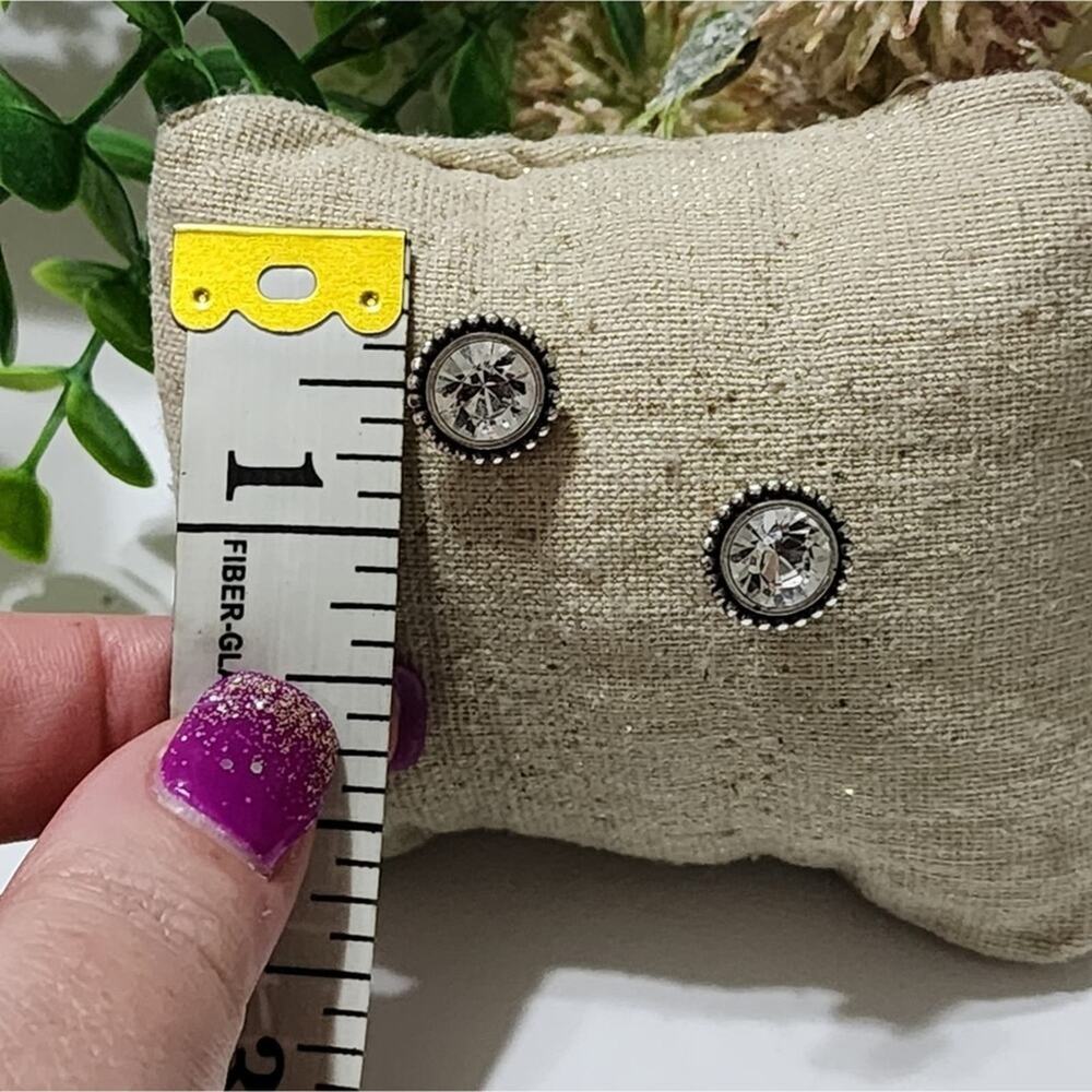 Brighton Grande‎ Round twinkle circle post earrings - Picture 3 of 3